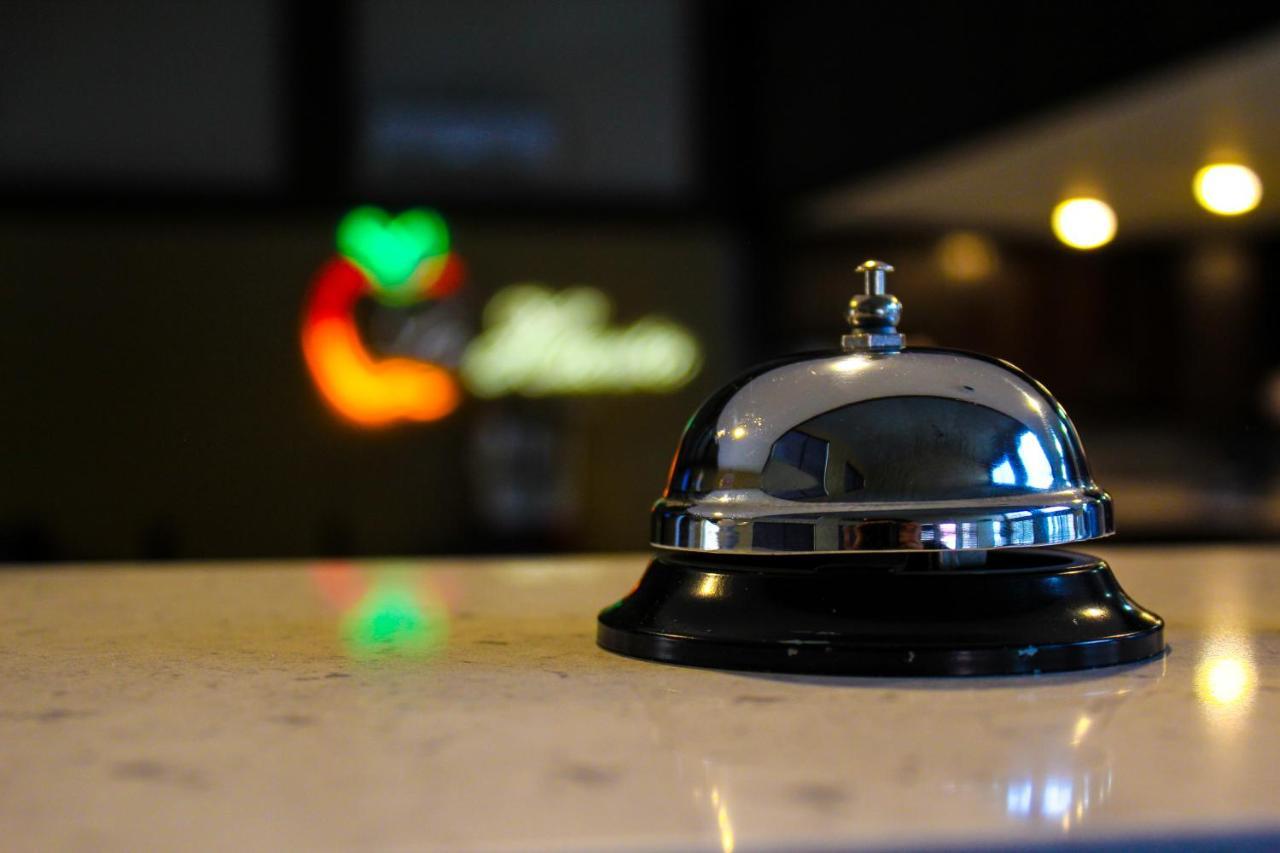 Cuauhtémoc La Huerta Inn & Suites מראה חיצוני תמונה